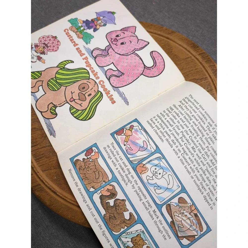 Strawberry Shortcakes Cooking Fun Vintage 1980 Cookbook Random House 1st edition